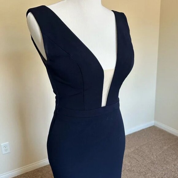Jovani Navy Blue Plunging Neck and Back Mermaid Dress Size 4 - Picture 2 of 5